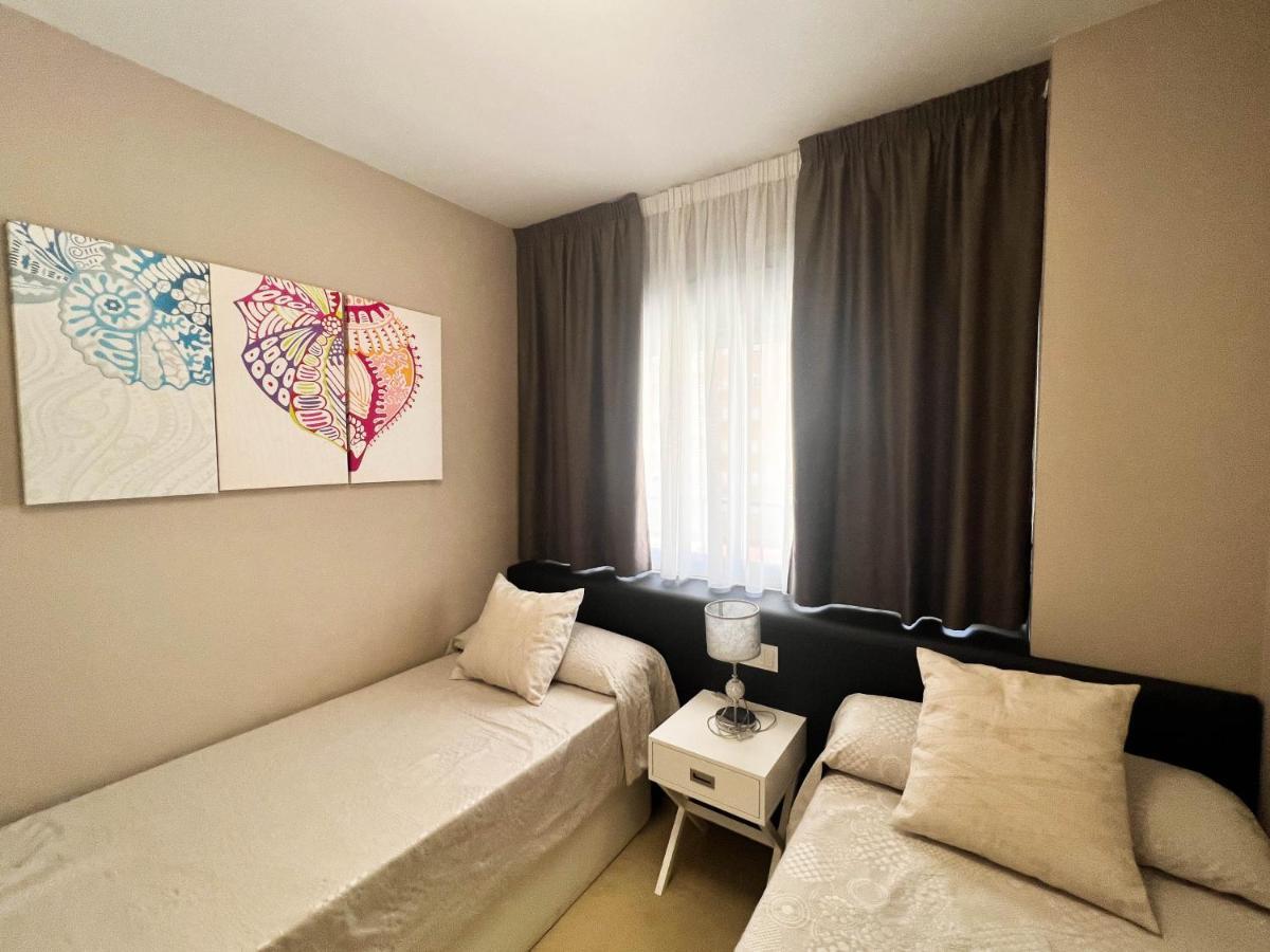 Ferienwohnung Tropical Y Lujoso Complejo Oropesa del Mar Exterior foto